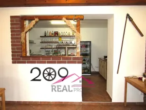 Pronájem restaurace, Čebín, 180 m2