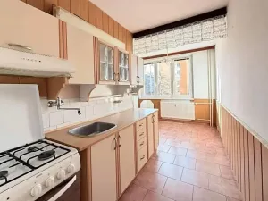 Prodej bytu 2+1, Chomutov, Zadní Vinohrady, 57 m2