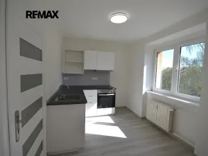 Pronájem bytu 1+1, Kladno, Sevastopolská, 28 m2