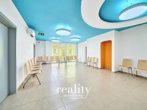 Pronájem kanceláře, Znojmo, Jarošova, 17 m2