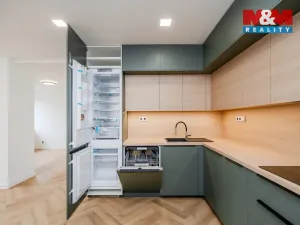 Prodej bytu 4+kk, Ostrava - Poruba, 17. listopadu, 97 m2