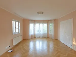 Pronájem rodinného domu, Praha - Nebušice, Na Malé Šárce, 360 m2