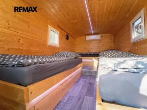 Prodej komerční nemovitosti, Chrášťany, 10917 m2