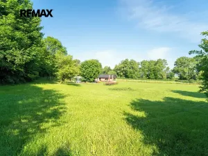 Prodej komerční nemovitosti, Chrášťany, 10917 m2