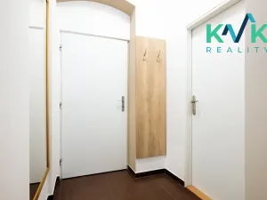 Prodej bytu 3+1, Karlovy Vary, Mariánskolázeňská, 69 m2