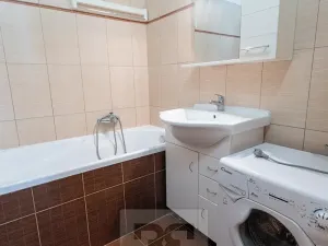 Pronájem bytu 2+kk, Praha - Vršovice, Rybalkova, 47 m2