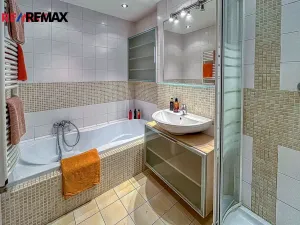 Prodej rodinného domu, Lutín, 320 m2