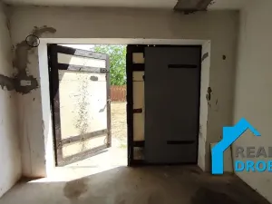 Prodej garáže, Lom, Vrchlického, 21 m2