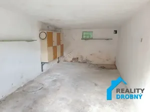 Prodej garáže, Košťany, 20 m2