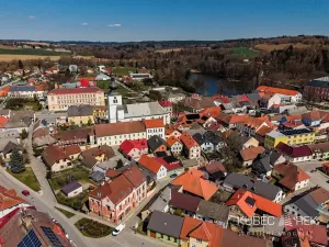 Prodej rodinného domu, Kamenice nad Lipou, Dobšova, 270 m2
