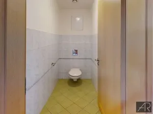 Pronájem bytu 3+kk, Praha - Podolí, Jeremenkova, 84 m2