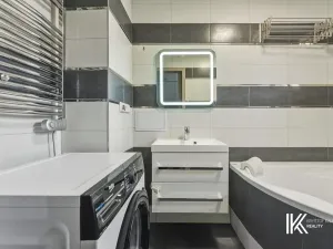 Prodej bytu 3+1, Hradec Králové, Skupova, 71 m2