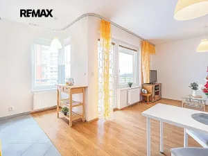 Prodej bytu 2+kk, Praha - Letňany, Pavla Beneše, 46 m2