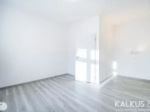 Pronájem bytu 2+kk, Hradec Králové, Střelecká, 58 m2