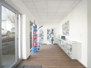 Pronájem kanceláře, Bystřany, Teplická, 420 m2