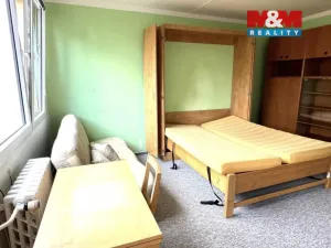 Pronájem bytu 1+kk, Kladno - Kročehlavy, Benešovská, 30 m2