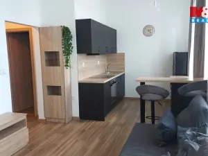 Pronájem bytu 2+kk, Humpolec, Nerudova, 35 m2