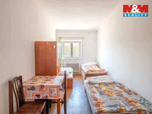 Prodej činžovního domu, Veselí nad Lužnicí - Veselí nad Lužnicí II, Nádražní, 1121 m2