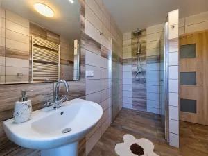 Prodej rodinného domu, Letiny, 282 m2