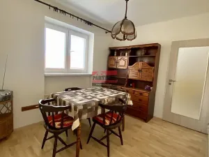 Pronájem bytu 4+1, Tábor, Husinecká, 107 m2