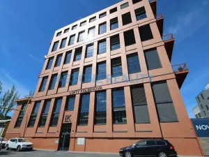 Pronájem bytu 2+kk, Praha - Vysočany, Kolbenova, 64 m2