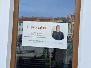 Pronájem obchodního prostoru, Vodňany, nám. Svobody, 60 m2