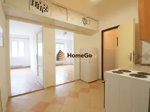 Pronájem bytu 2+1, Praha - Nusle, U gymnázia, 54 m2