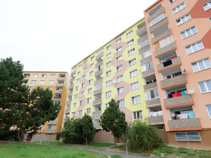 Prodej bytu 1+1, Chomutov, Kamenná, 35 m2