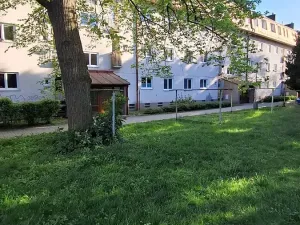 Pronájem bytu 3+1, Praha - Kobylisy, Vršní, 64 m2