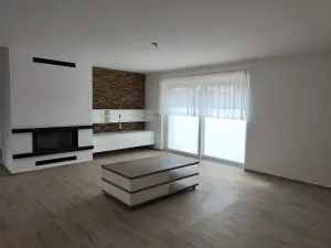 Prodej rodinného domu, Zichovec, 384 m2