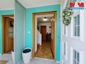 Prodej rodinného domu, Dolany, 225 m2