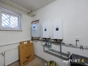 Prodej kanceláře, Nová Role, Tovární, 1088 m2