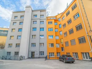 Pronájem bytu 1+kk, Praha - Vysočany, Lisabonská, 20 m2
