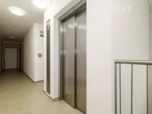 Pronájem bytu 1+kk, České Budějovice, Nádražní, 26 m2