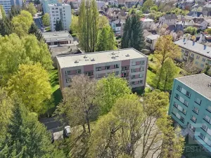 Prodej bytu 3+1, Jičín, Nám. V. Čtvrtka, 67 m2