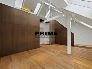Pronájem bytu 3+1, Praha - Bubeneč, U akademie, 130 m2