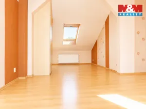 Prodej rodinného domu, Karlovy Vary - Tašovice, Česká, 200 m2