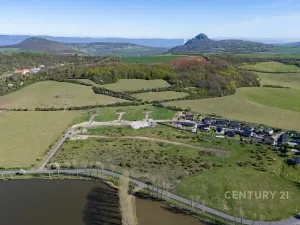 Prodej pozemku pro bydlení, Lužice, 1215 m2