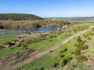 Prodej pozemku pro bydlení, Lužice, 1002 m2