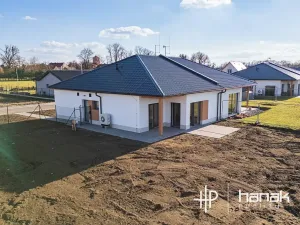 Pronájem rodinného domu, Hnojice, 97 m2