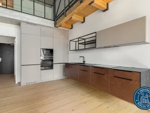 Pronájem bytu 3+kk, Praha, Kolbenova, 85 m2