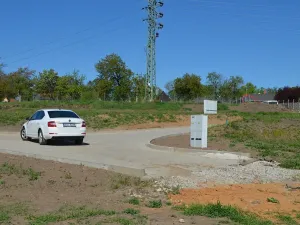 Prodej pozemku pro bydlení, Kouřim, 2449 m2
