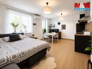 Prodej bytu 2+kk, Hrušovany nad Jevišovkou, Zahradní, 44 m2