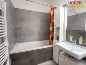 Prodej bytu 3+kk, Holubice, 79 m2