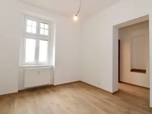 Pronájem bytu 2+kk, Plzeň, Krátká, 45 m2