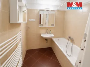 Pronájem bytu 4+kk, Praha, Biskupcova, 96 m2