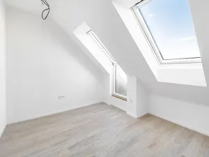 Prodej bytu 4+kk, České Budějovice, Štítného, 88 m2