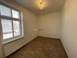 Prodej bytu 2+kk, Mělník, Pražská, 45 m2