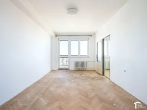 Prodej bytu 3+1, Pardubice - Bílé Předměstí, Na Drážce, 68 m2