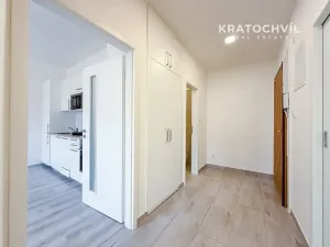 Pronájem bytu 2+kk, Praha - Michle, U plynárny, 44 m2